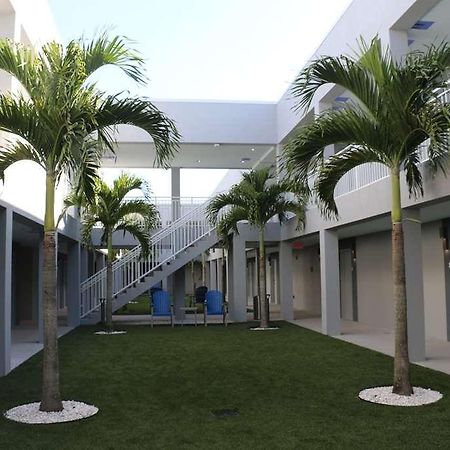 Star Suites - A Vero Beach Hotel エクステリア 写真